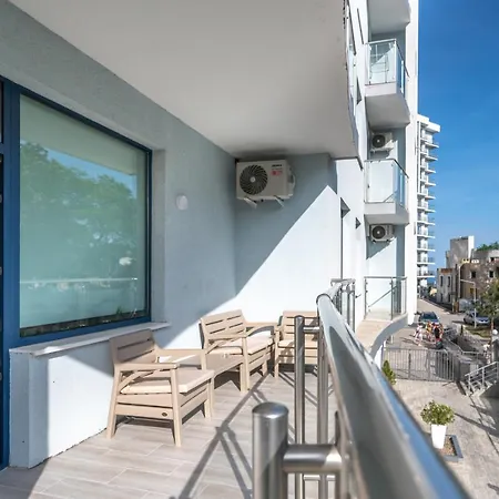 Апартаменти Brand New Near The Sea With Terrase *
