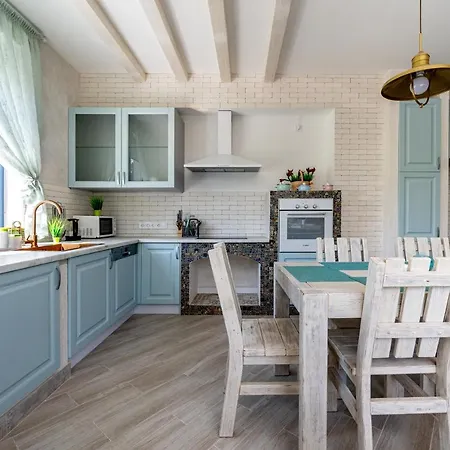 Brand New Near The Sea With Terrase