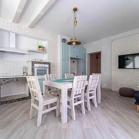 Апартаменти Brand New Near The Sea With Terrase Одеса
