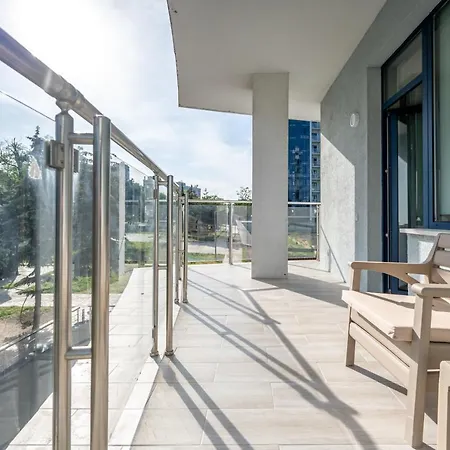 Апартаменти Brand New Near The Sea With Terrase
