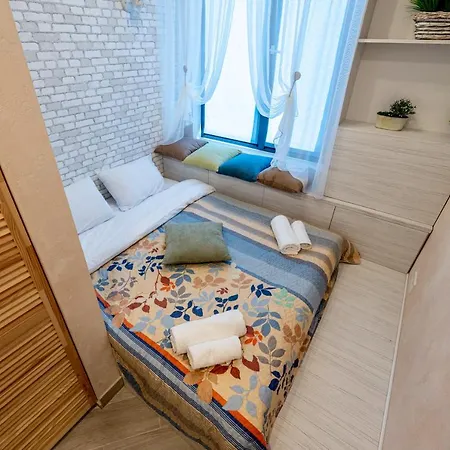 Brand New Near The Sea With Terrase Апартаменти